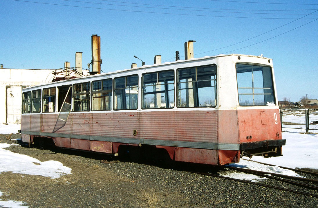 Караганда, 71-605 (КТМ-5М3) № 9; Караганда — Визит делегации транспортников 21.04.1998; Караганда — Старые фотографии (до 2000 г.); Караганда — Трамвайный парк
