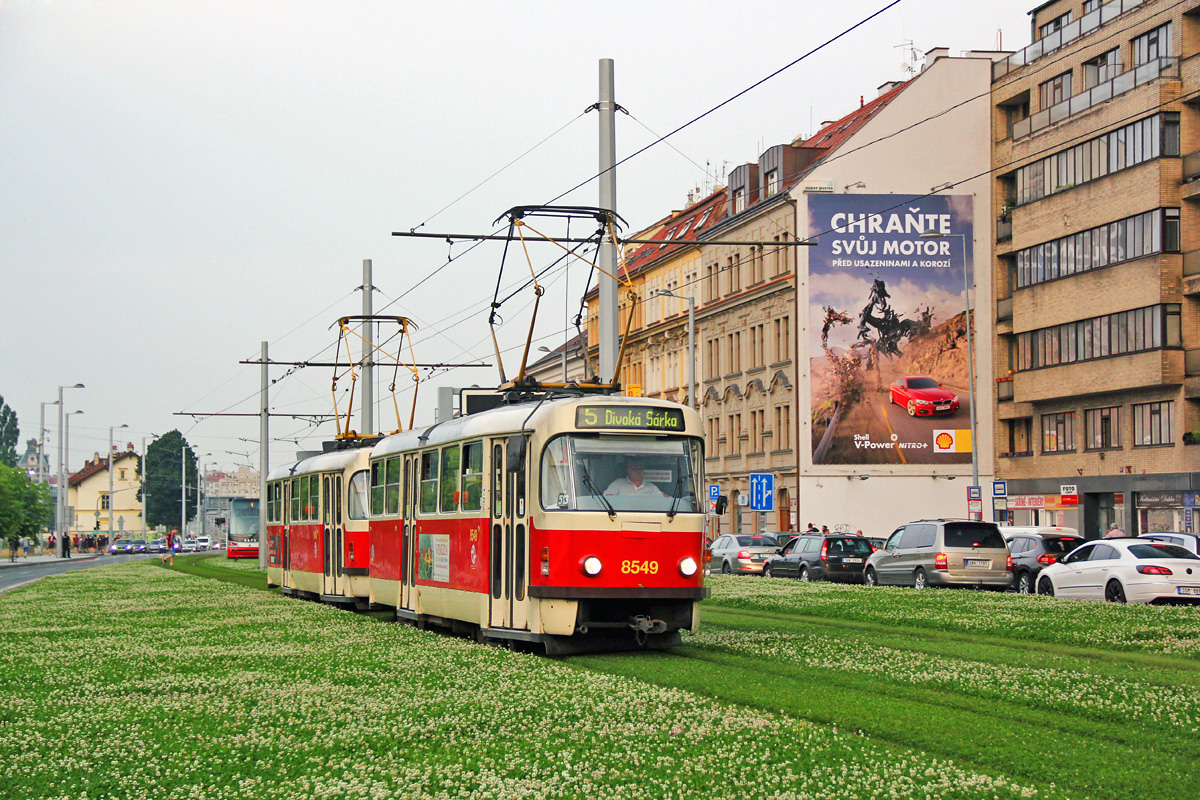 Прага, Tatra T3R.P № 8549