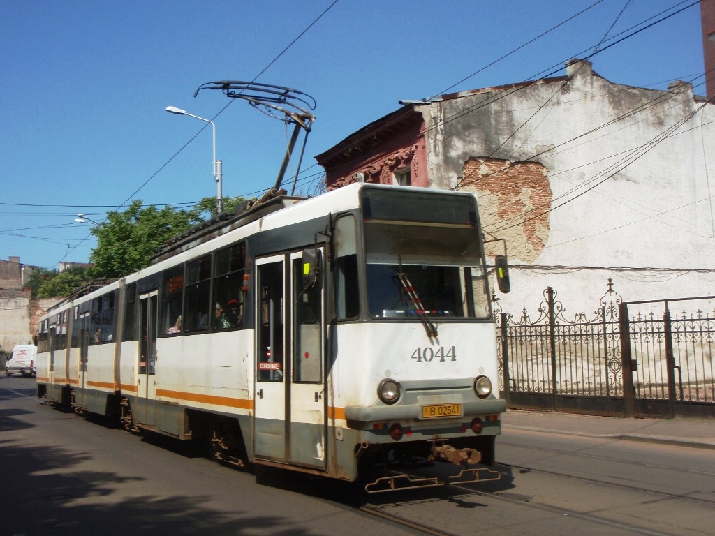 Бухарест, URAC V3A-93-2S № 4044