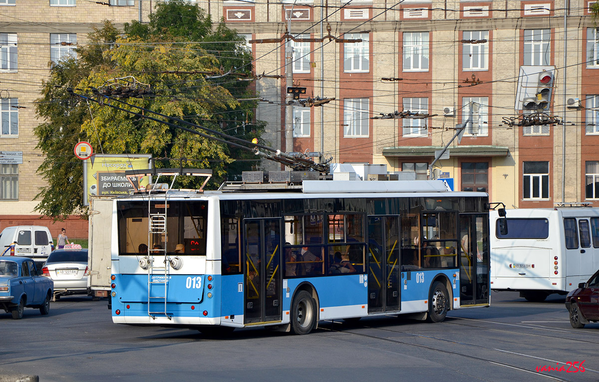Vinnycja, Bogdan T70117 č. 013