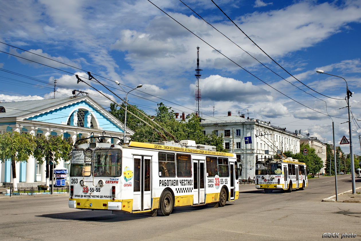 Vladimir, ZiU-682G-016.04 № 263; Vladimir, ZiU-682G-016.04 № 254