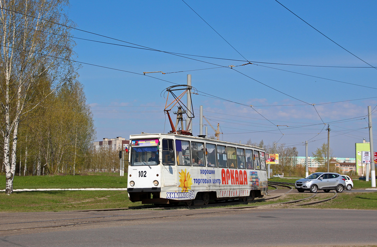 Нижнекамск, 71-605 (КТМ-5М3) № 102