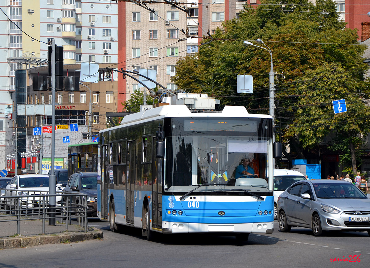 Винница, Богдан Т70117 № 040