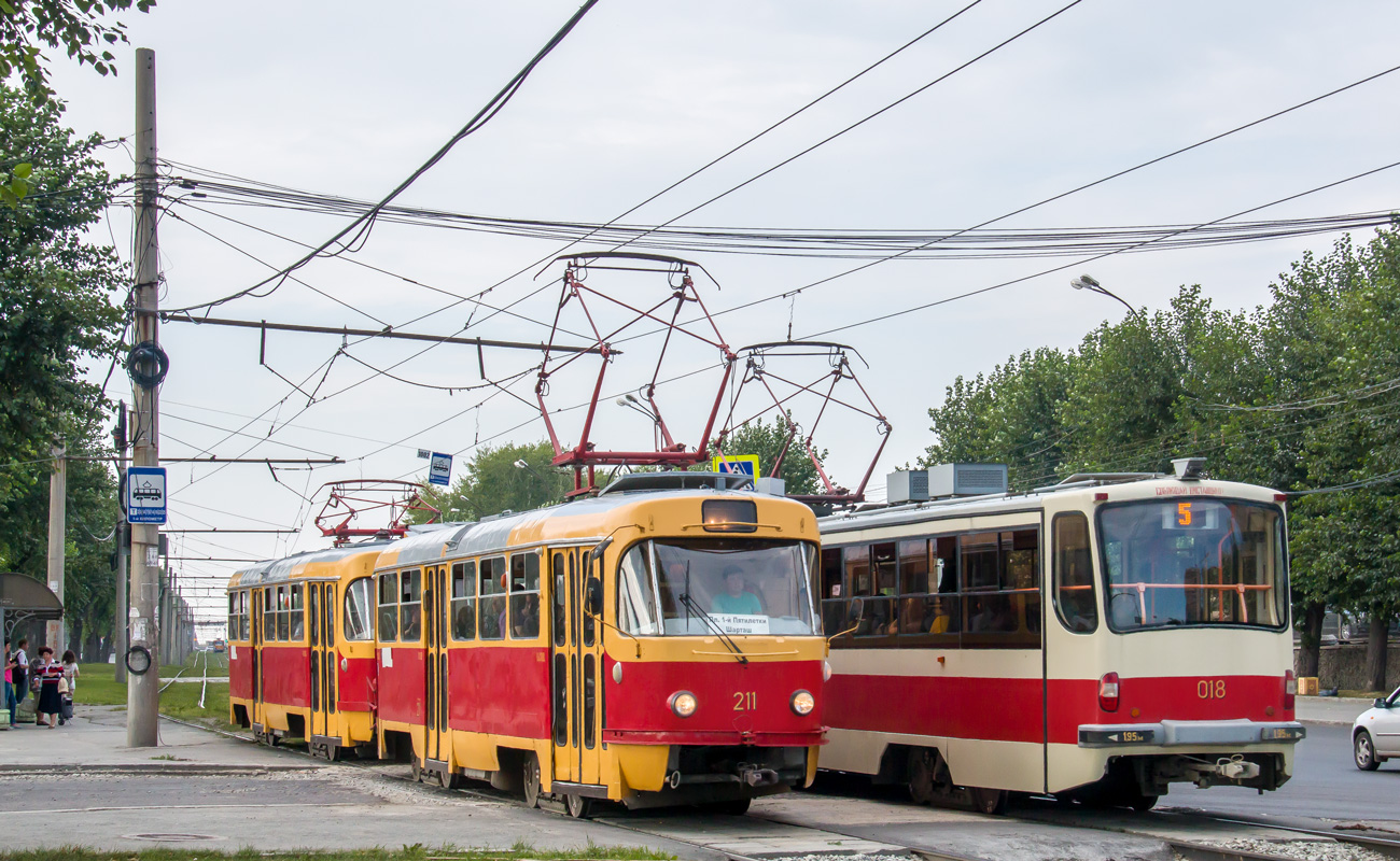 Yekaterinburg, Tatra T3SU № 211