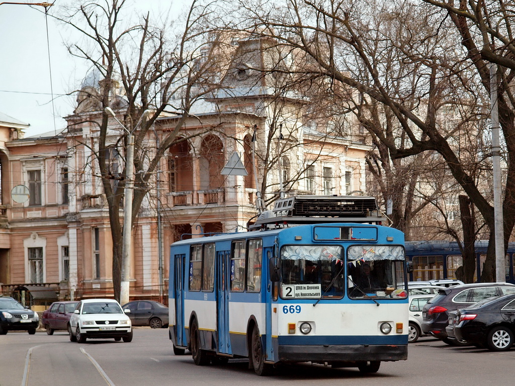 Одесса, ЗиУ-682В-012 [В0А] № 669