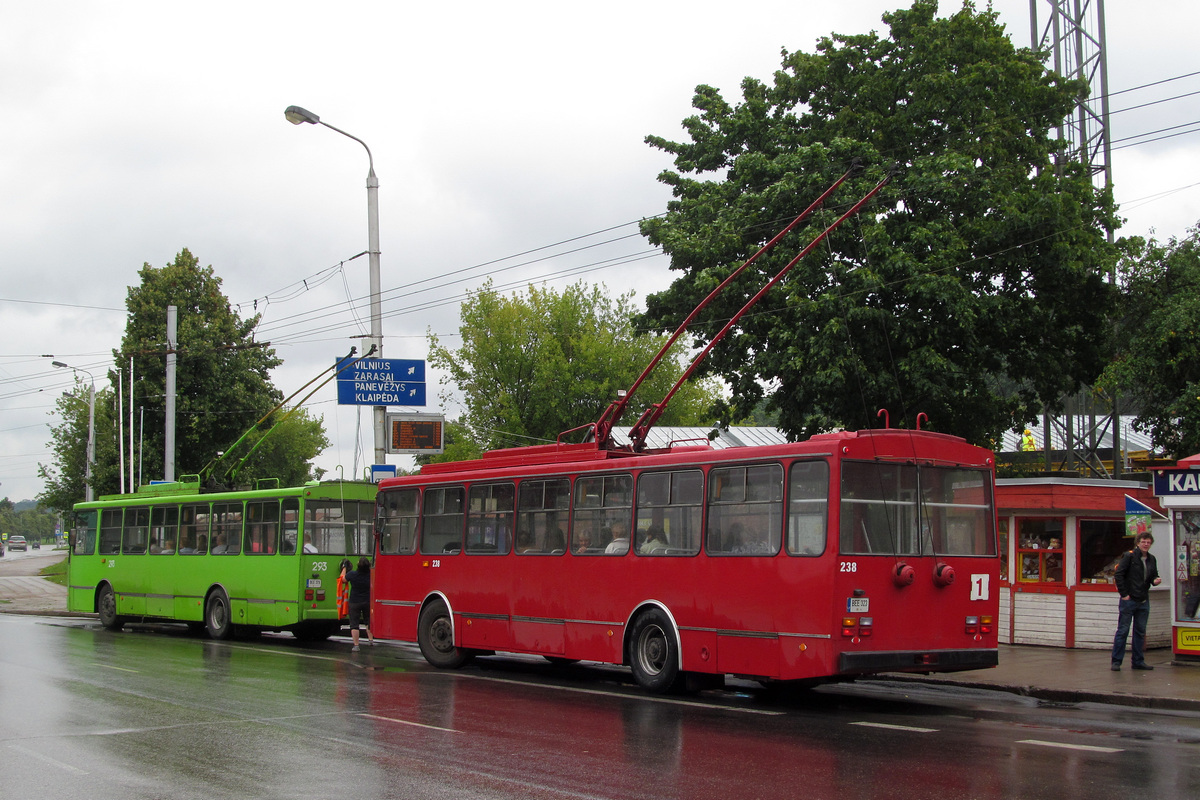 Каунас, Škoda 14Tr02 № 238