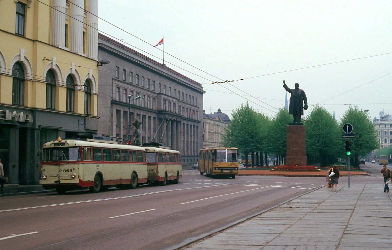 Riga, Škoda 9TrH27 č. 2-868; Riga — Old photos