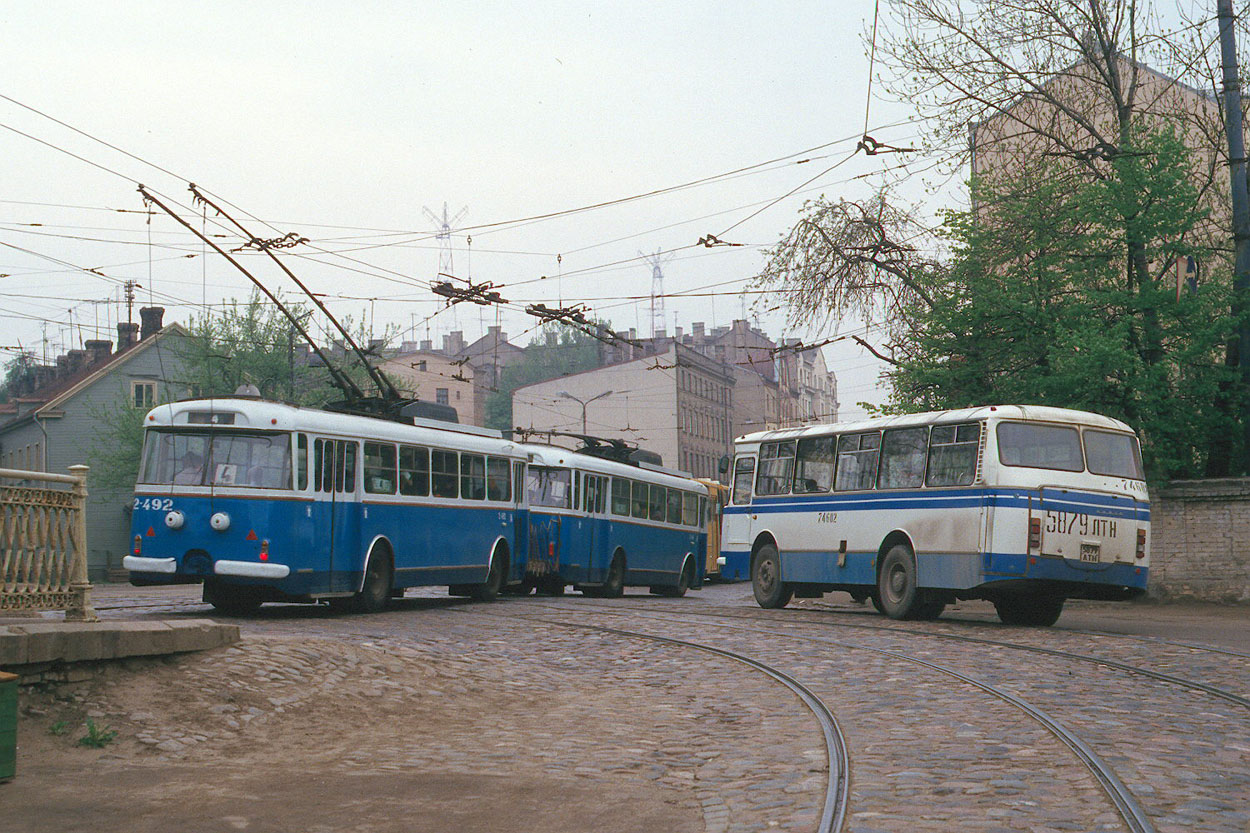 Riga, Škoda 9Tr24 č. 2-492; Riga — Old photos