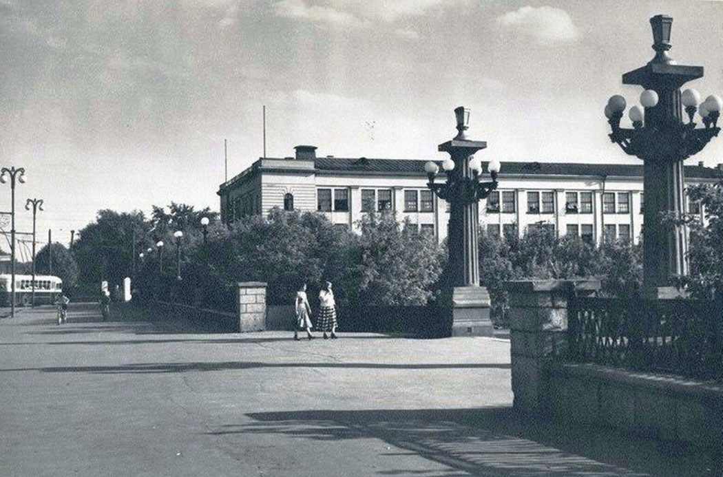 Омск — Закрытые троллейбусные линии; Омск — Исторические фотографии; Омск — Конечные станции и разворотные кольца