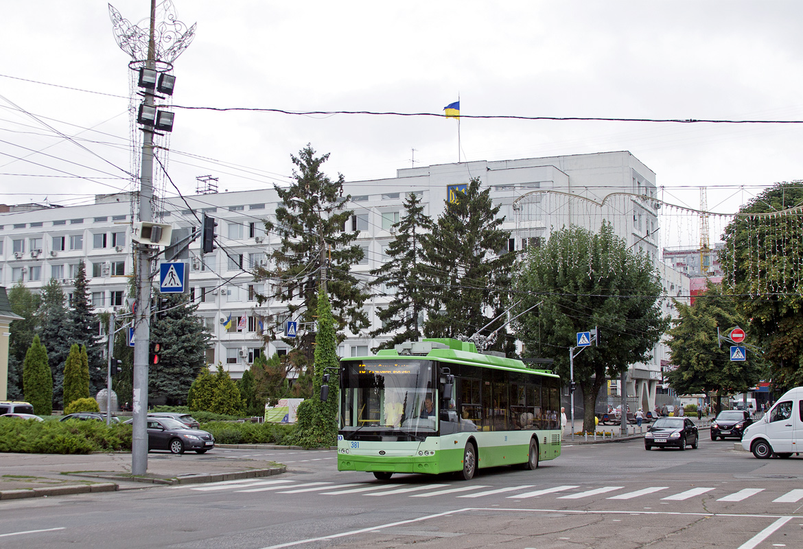 Черкассы, Богдан Т70117 № 381