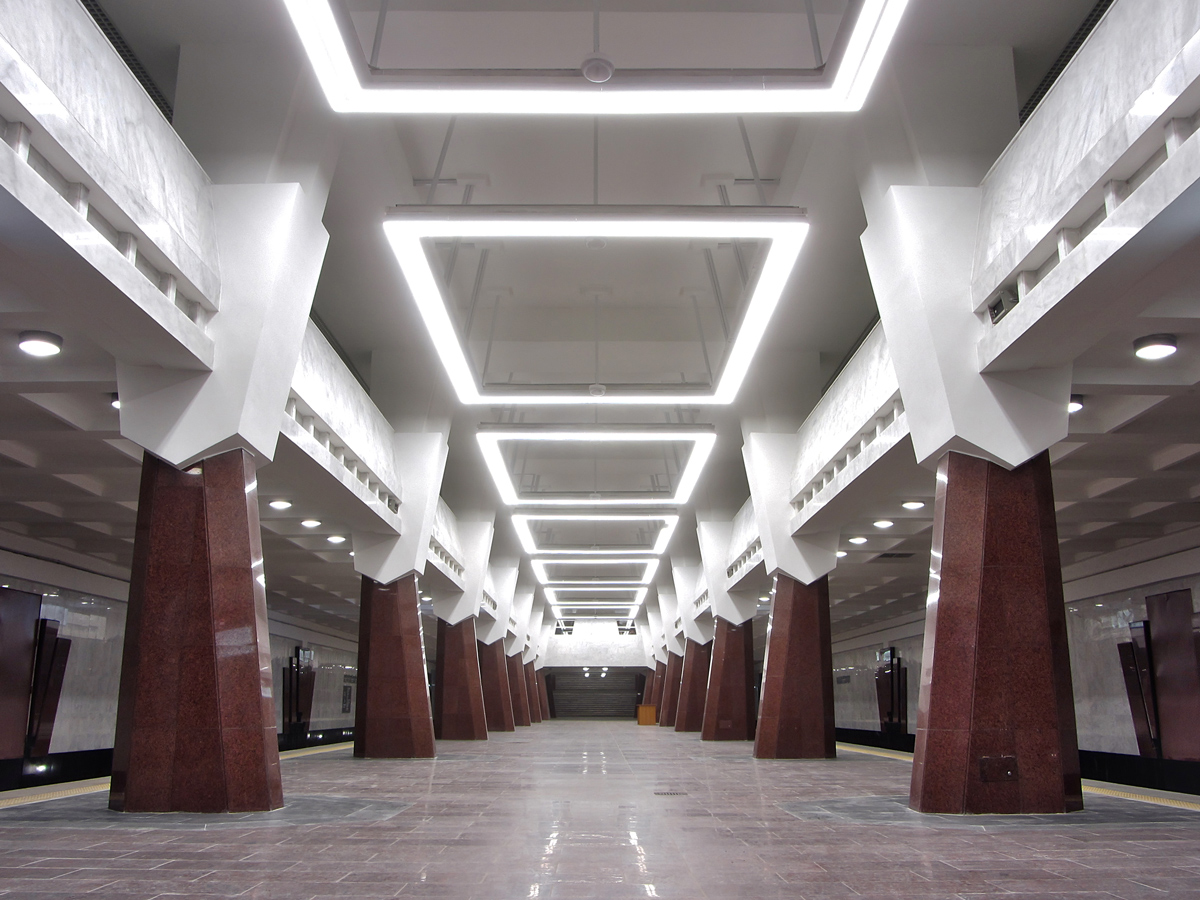 Харьков — Метрополитен — Алексеевская линия