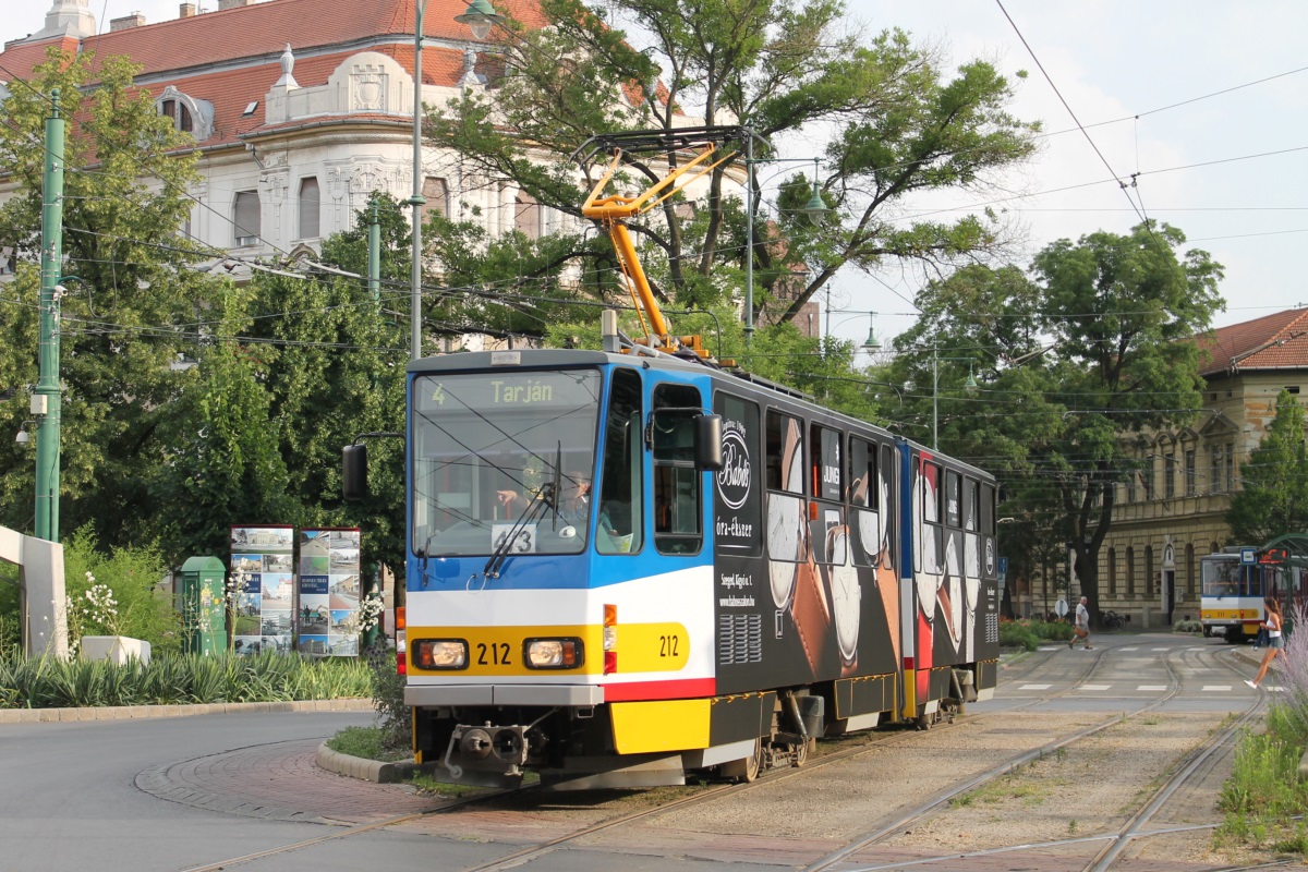 Segedin, Tatra KT4DMC Br. 212
