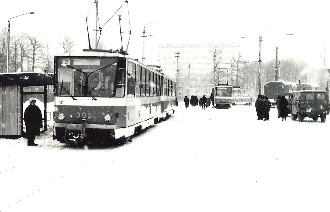 Tula, Tatra T6B5SU № 302