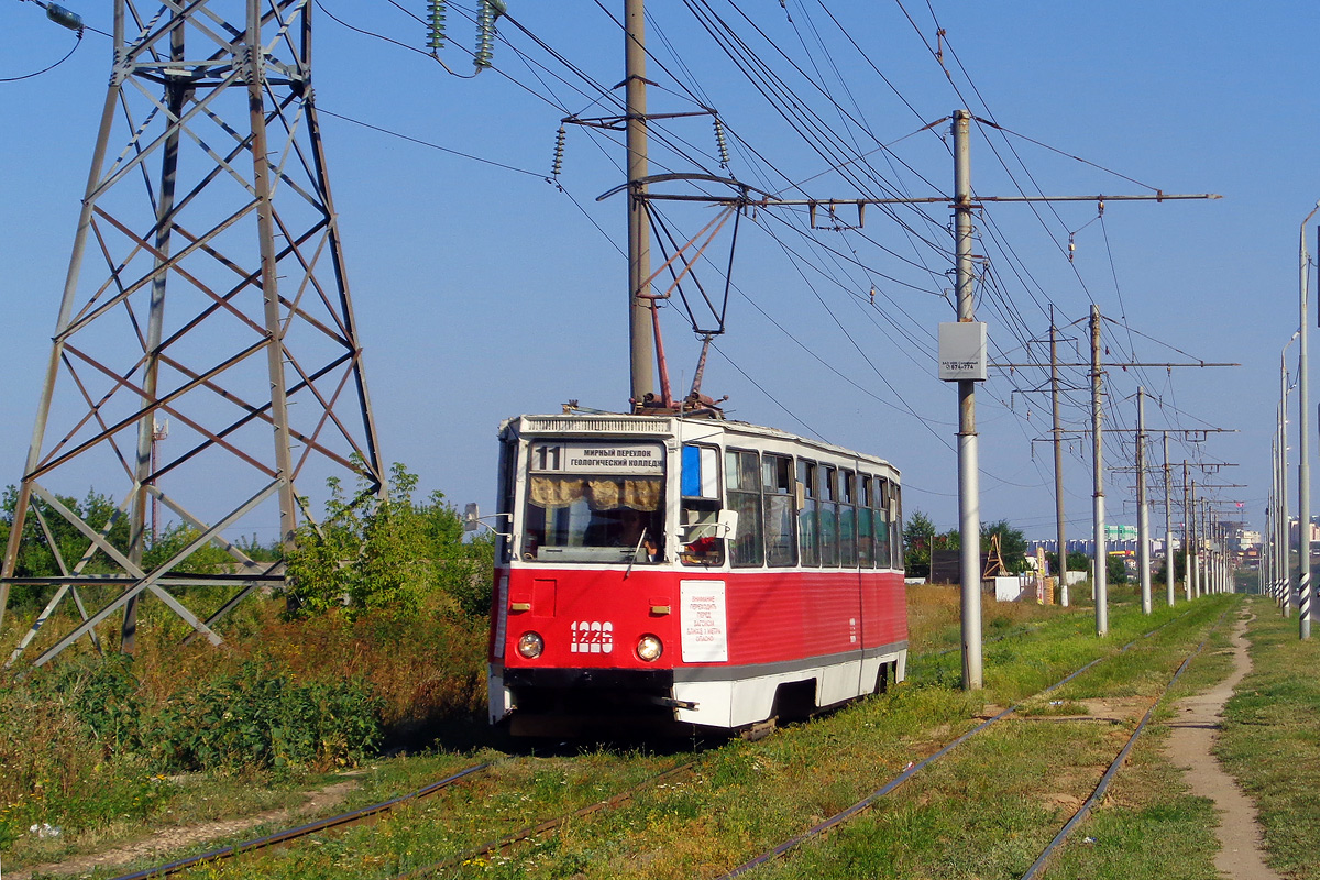 Saratov, 71-605 (KTM-5M3) N°. 1226