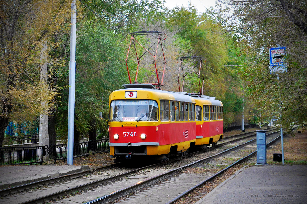 Волгоград, Tatra T3SU № 5748; Волгоград, Tatra T3SU № 5747