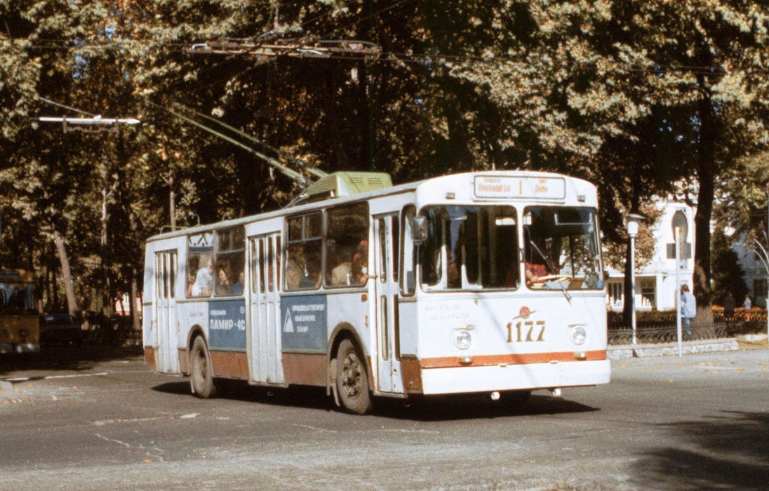 Душанбе, ЗиУ-682В № 1177; Душанбе — Исторические фотографии — Душанбе