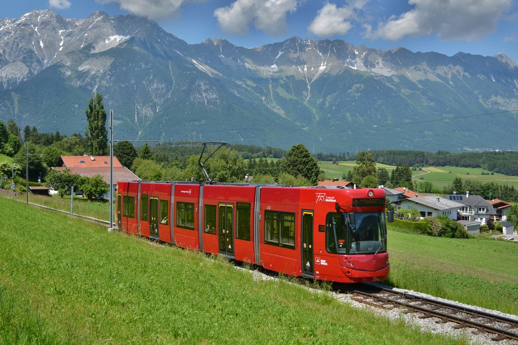 Инсбрук, Bombardier Flexity Outlook № 355; Инсбрук — Stubaitalbahn