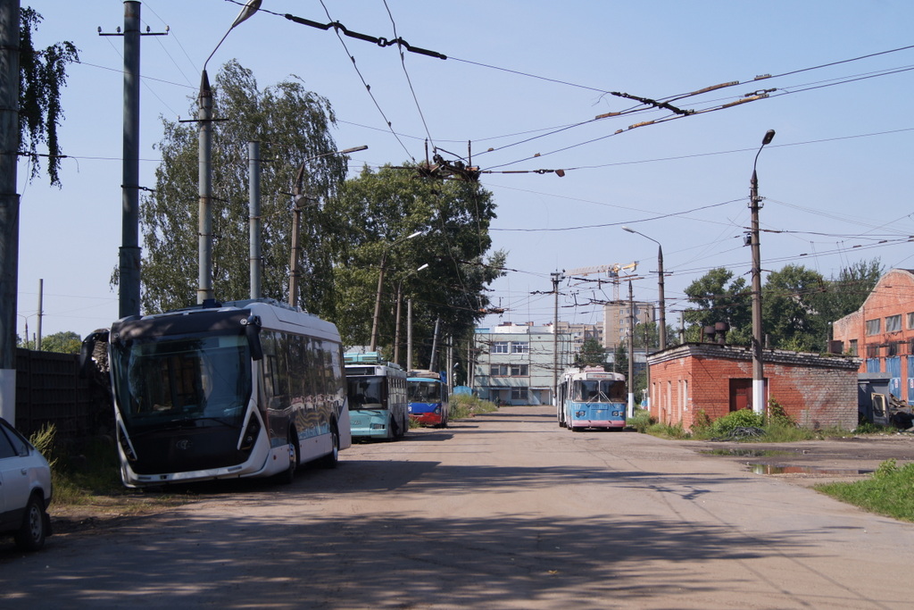 Twer, PKTS-6281.00 “Admiral” Nr. Адмирал; Twer — Trolleybus park