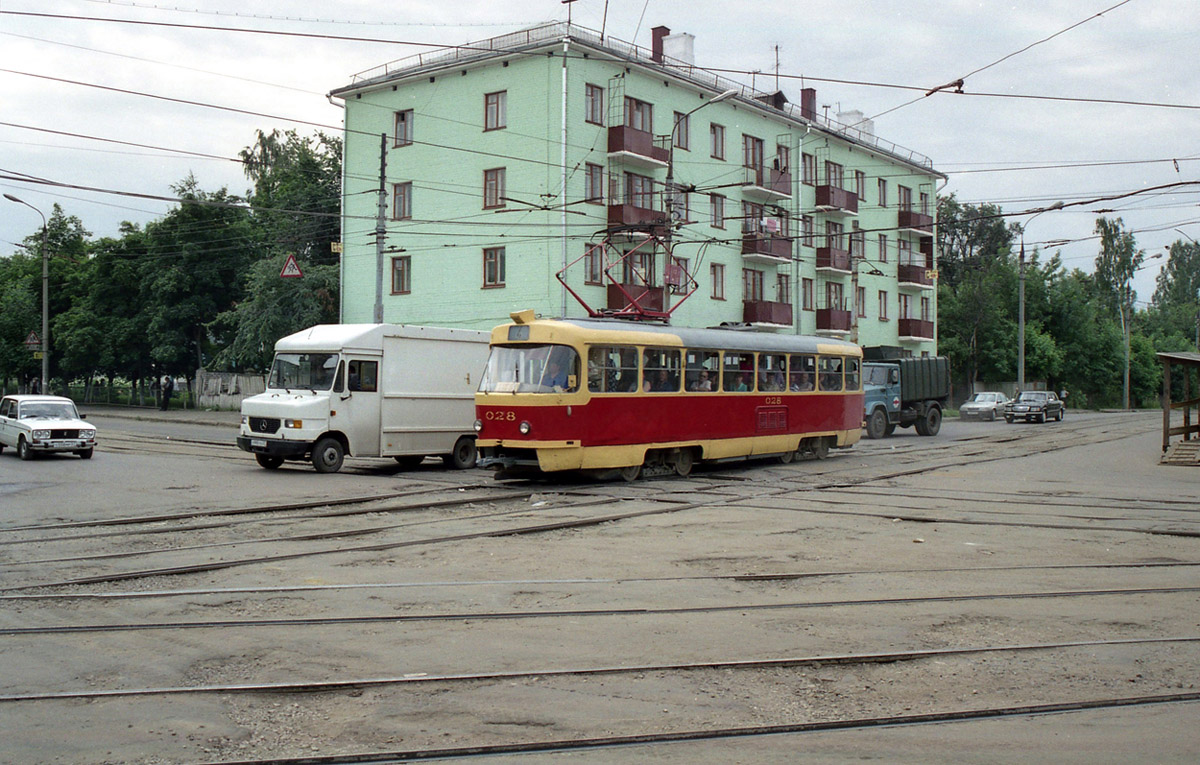 Орёл, Tatra T3SU № 028; Орёл — Исторические фотографии [1992-2005]; Орёл — Трамвайный перекрёсток