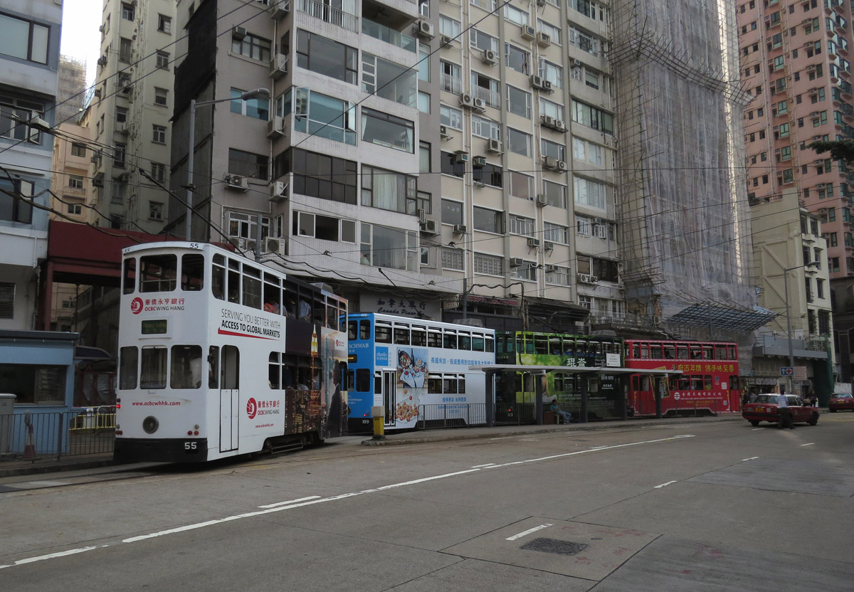 Гонконг, Hong Kong Tramways VI № 55; Гонконг, Hong Kong Tramways VII № 109; Гонконг, Hong Kong Tramways VI № 33; Гонконг, Hong Kong Tramways VI № 165; Гонконг — Городской трамвай — Линии и инфраструктура