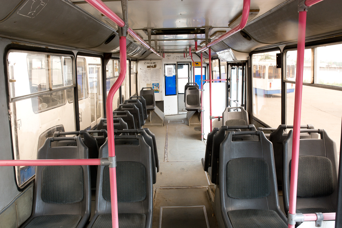 Уфа, БТЗ-52761Т № 1007; Уфа — Салоны