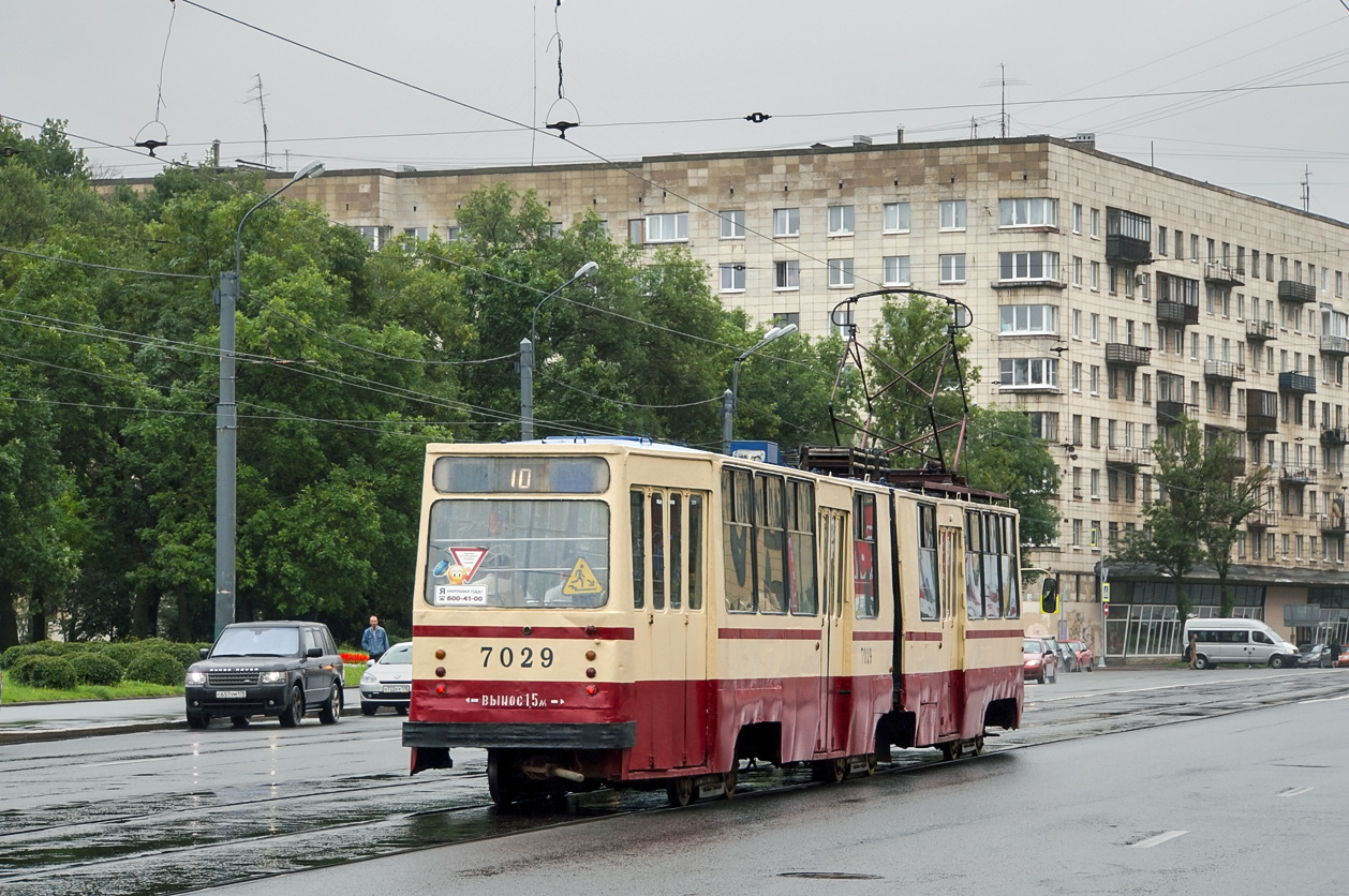 Sankt Petersburg, LVS-86K Nr. 7029