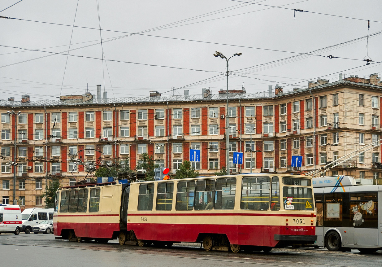 Санкт-Петербург, ЛВС-86К № 7051