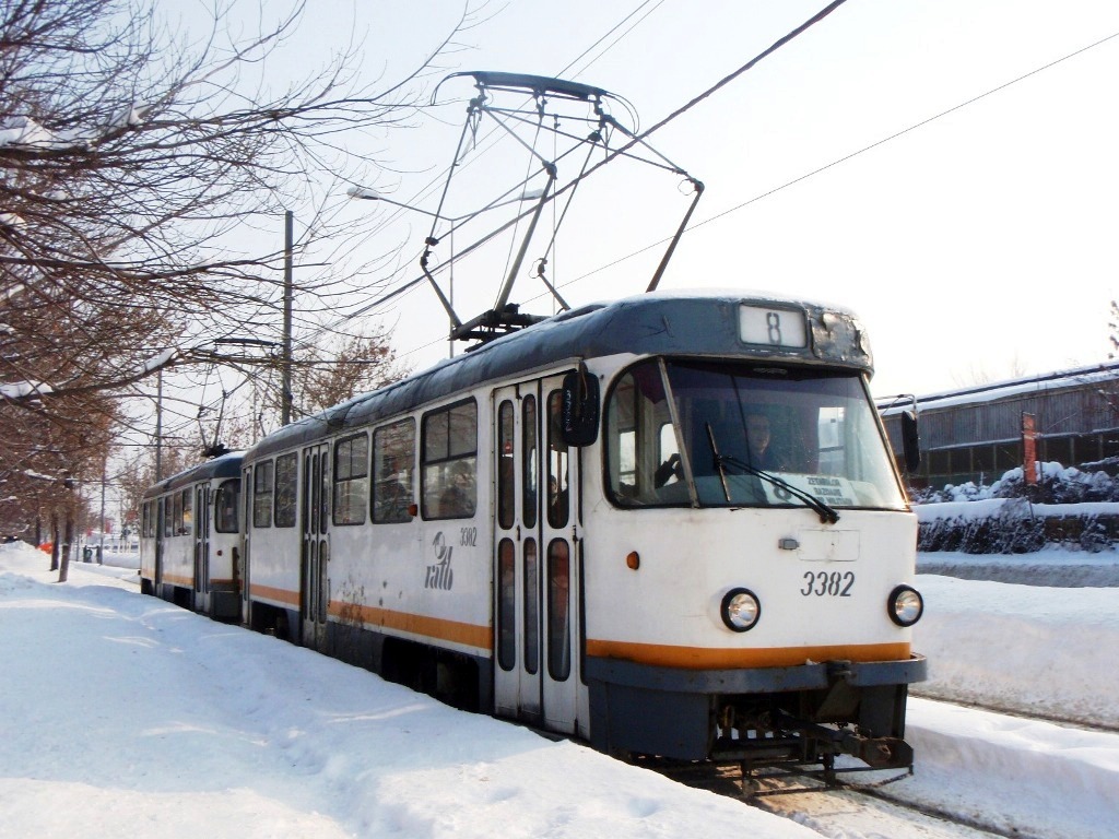 Бухарест - Илфов, Tatra T4R № 3382; Бухарест - Илфов, Tatra T4R № 3383