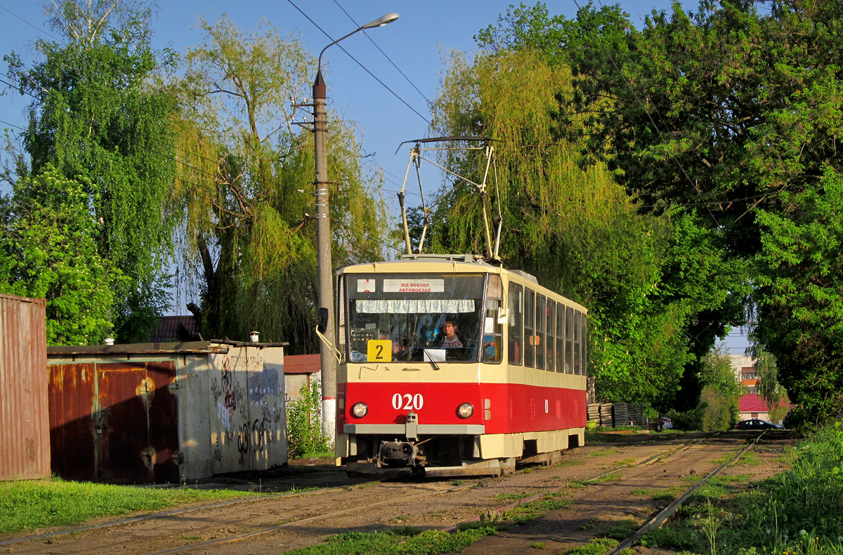 Koursk, Tatra T6B5SU N°. 020