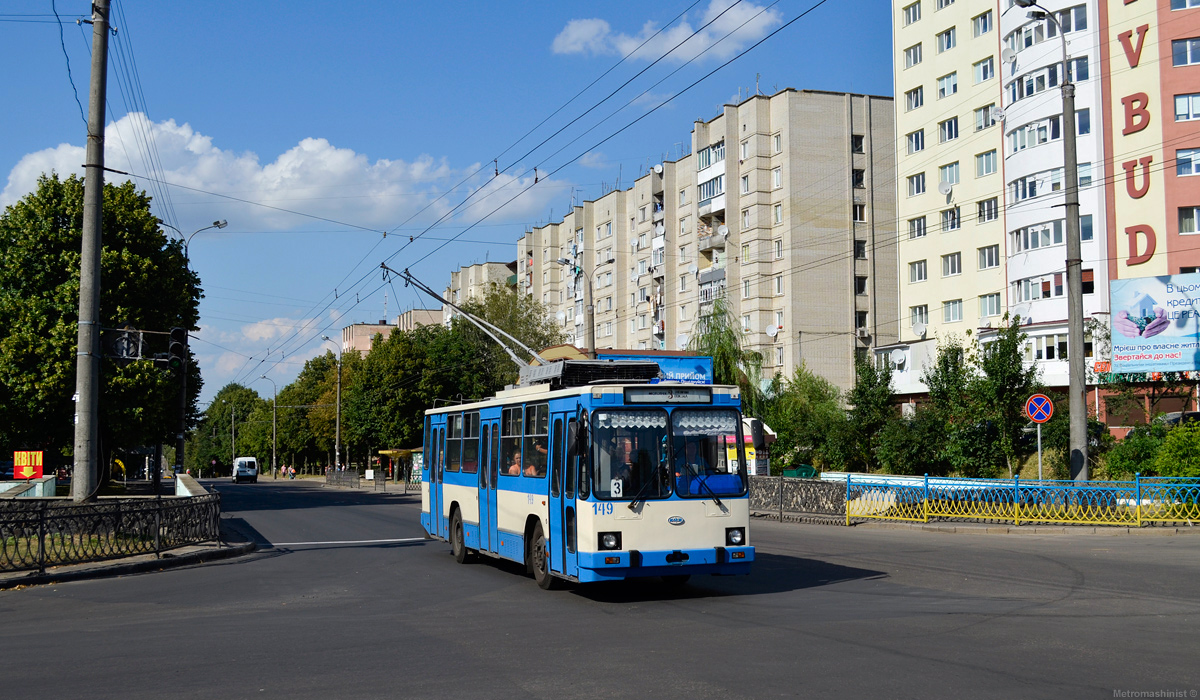 Ровно, ЮМЗ Т2 № 149