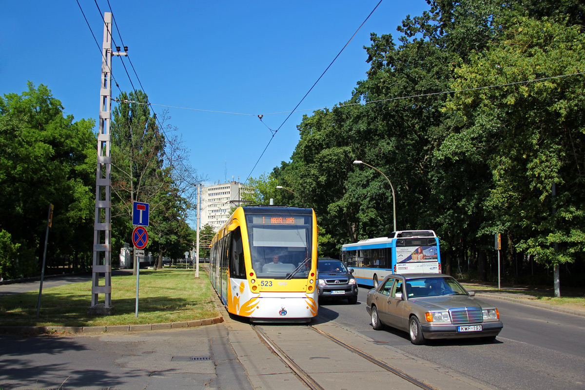 Дебрецен, CAF Urbos 3 № 523