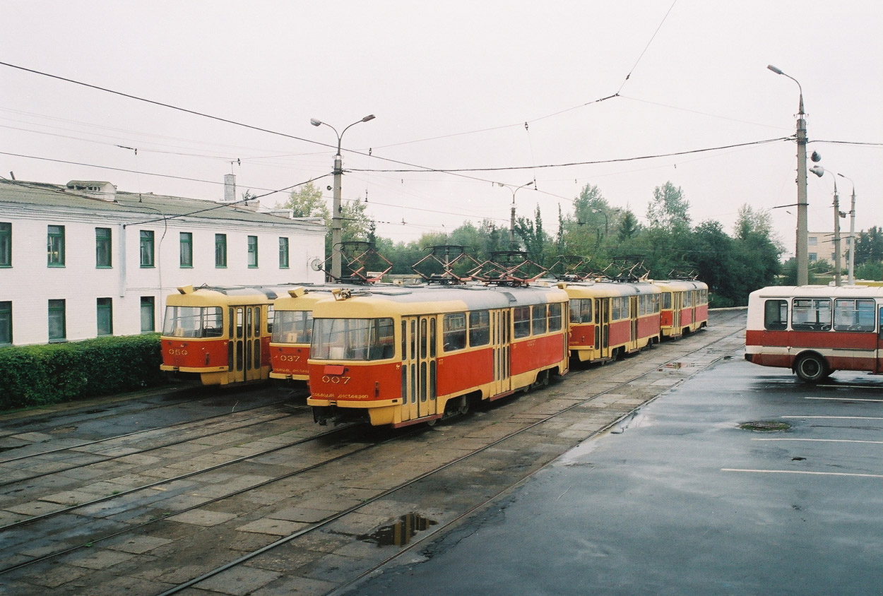 Орёл, Tatra T3SU № 050; Орёл, Tatra T3SU № 037; Орёл, Tatra T3SU № 007; Орёл — Исторические фотографии [1992-2005]; Орёл — Трамвайное депо им. Ю. Витаса