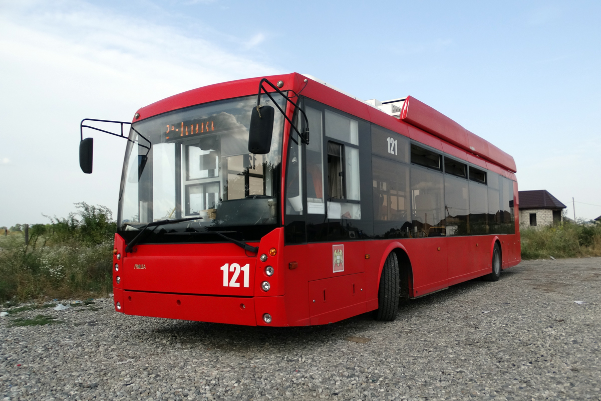 Нальчик, Тролза-5265.00 «Мегаполис» № 121