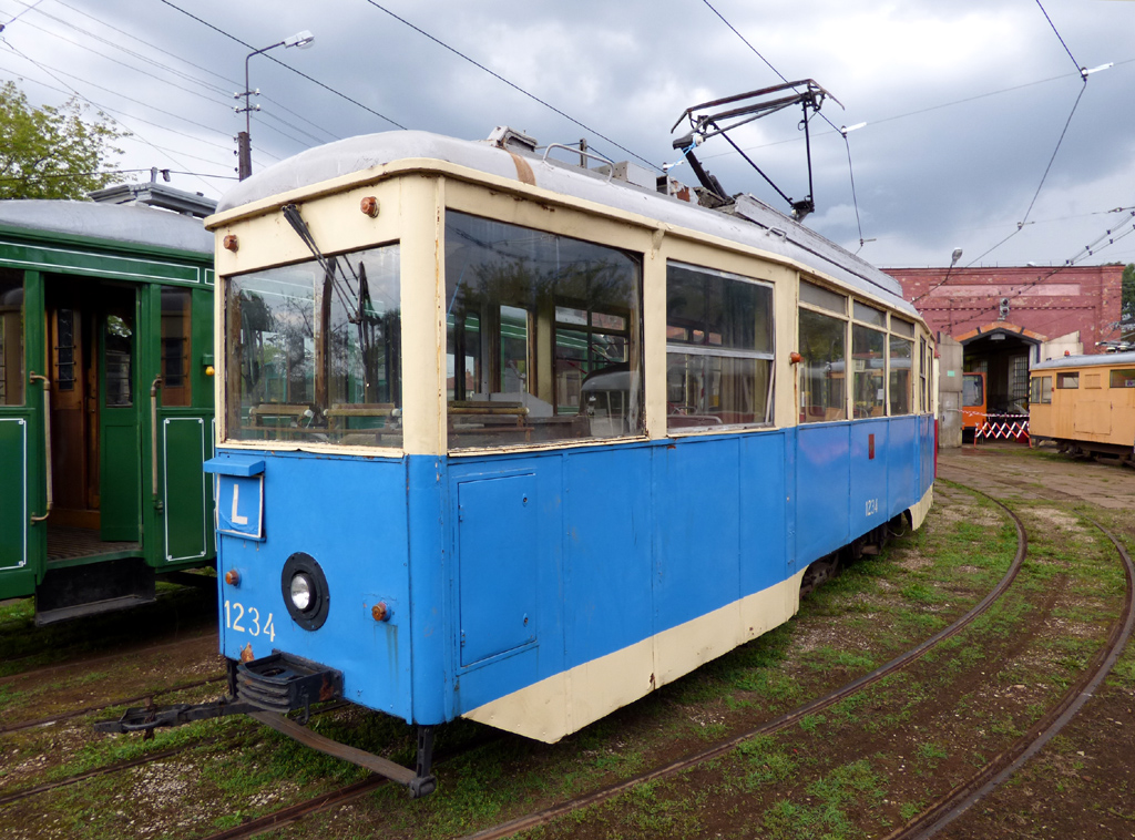 Лодзь, Konstal 2N № 1234; Лодзь — депо Брус