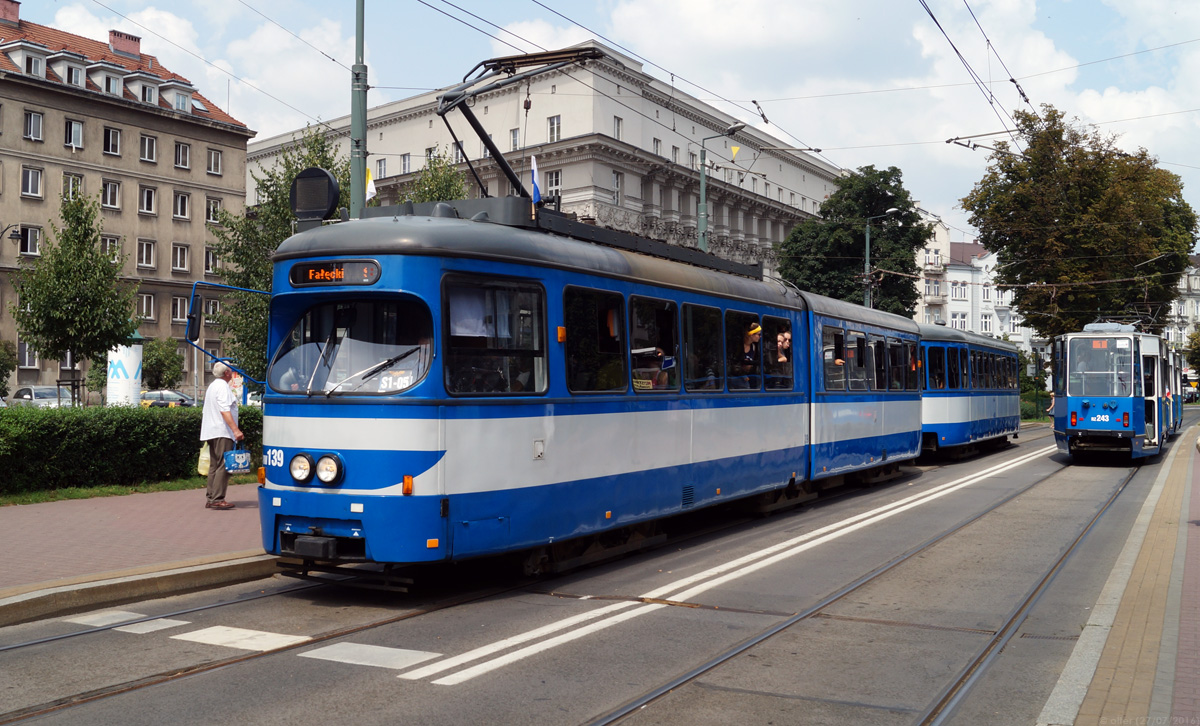 Краков, SGP Type E1 № RW139