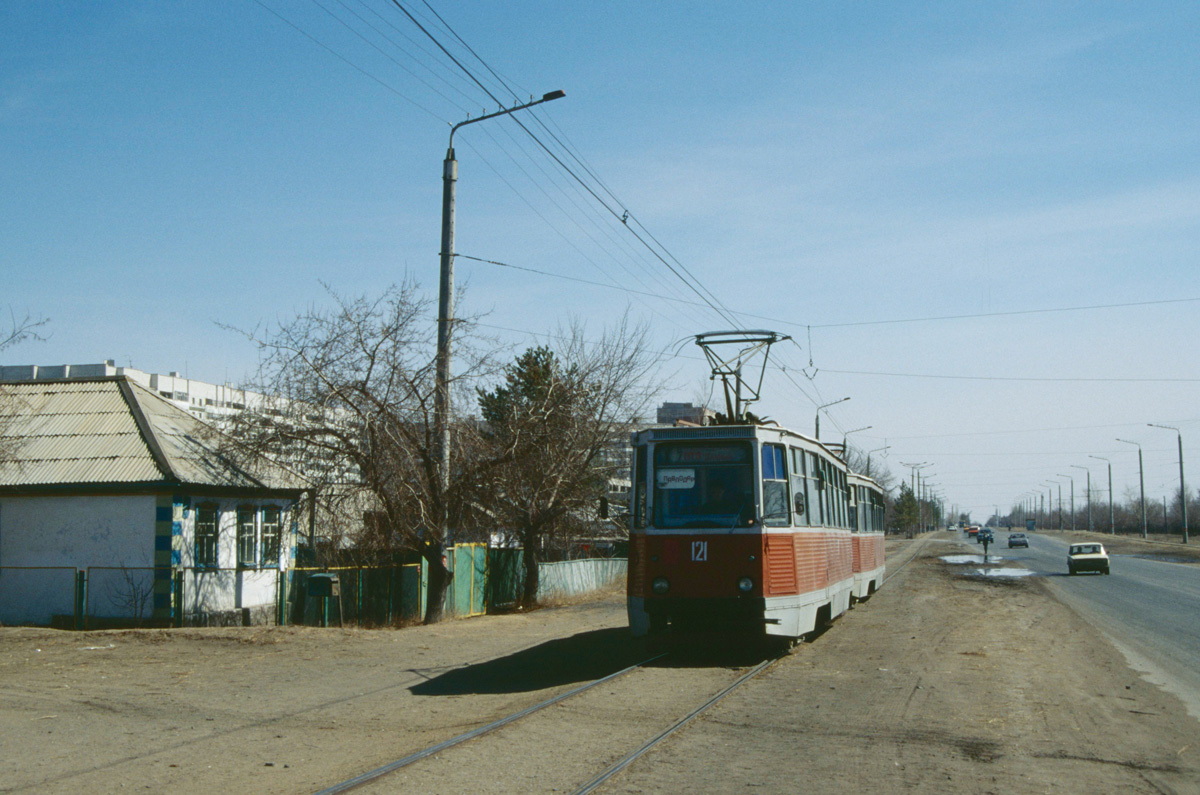 Павлодар, 71-605 (КТМ-5М3) № 121