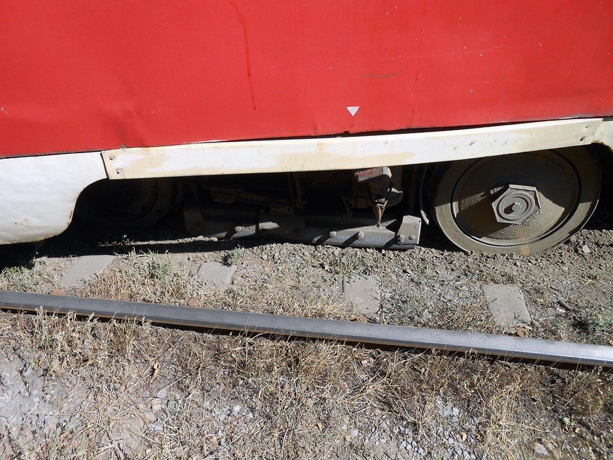 Донецк, Tatra T3SU (двухдверная) № 3751; Донецк — Сходы с рельсов