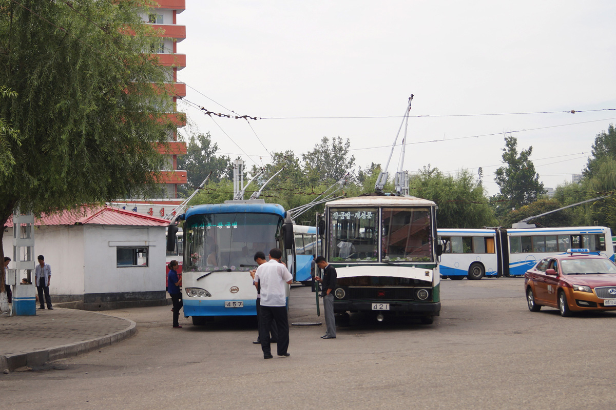 Pyongyang, Chollima 973 (Karosa C734) Br. 421; Pyongyang — End station of routes