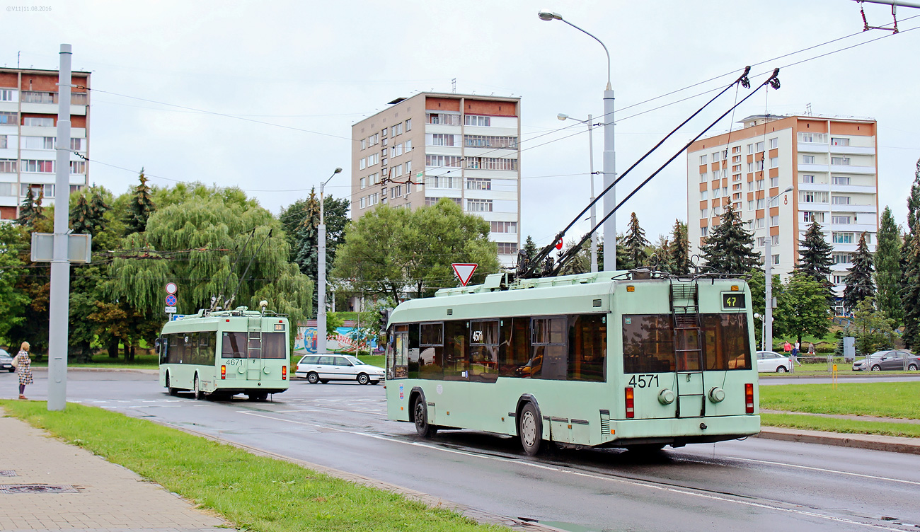 Минск, БКМ 321 № 4671; Минск, БКМ 32102 № 4571