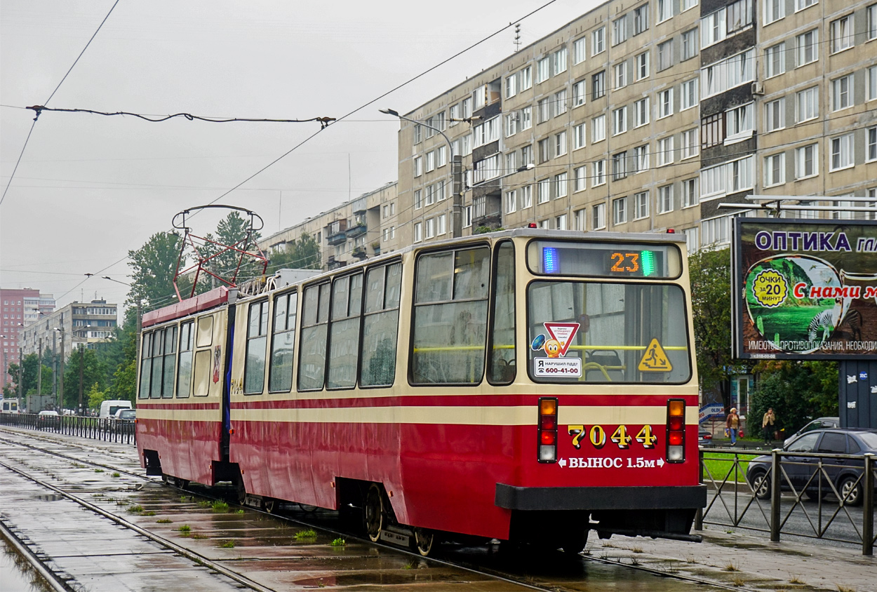 Санкт-Петербург, ЛВС-86К № 7044