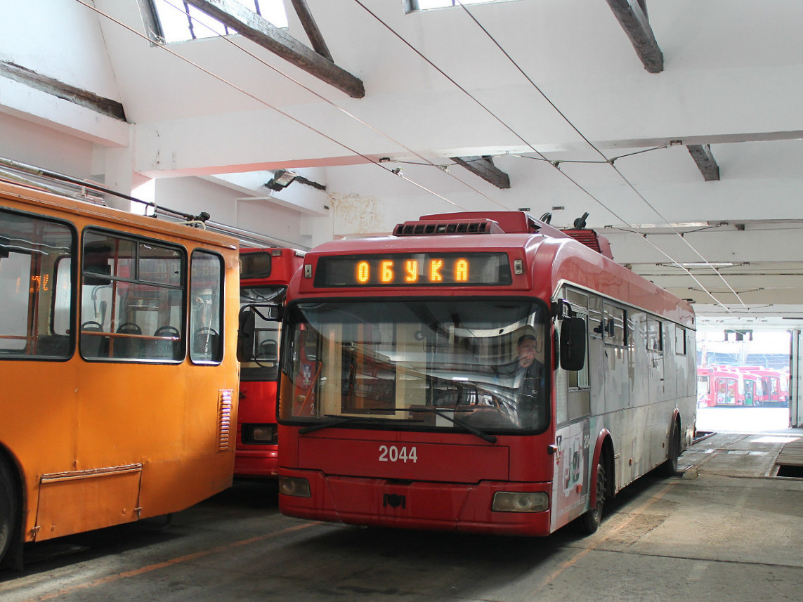Белград, БКМ 32100C № 2044