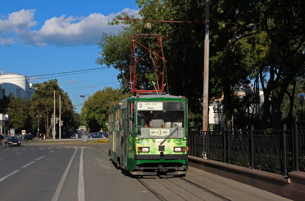 Екатеринбург, 71-402 № 806