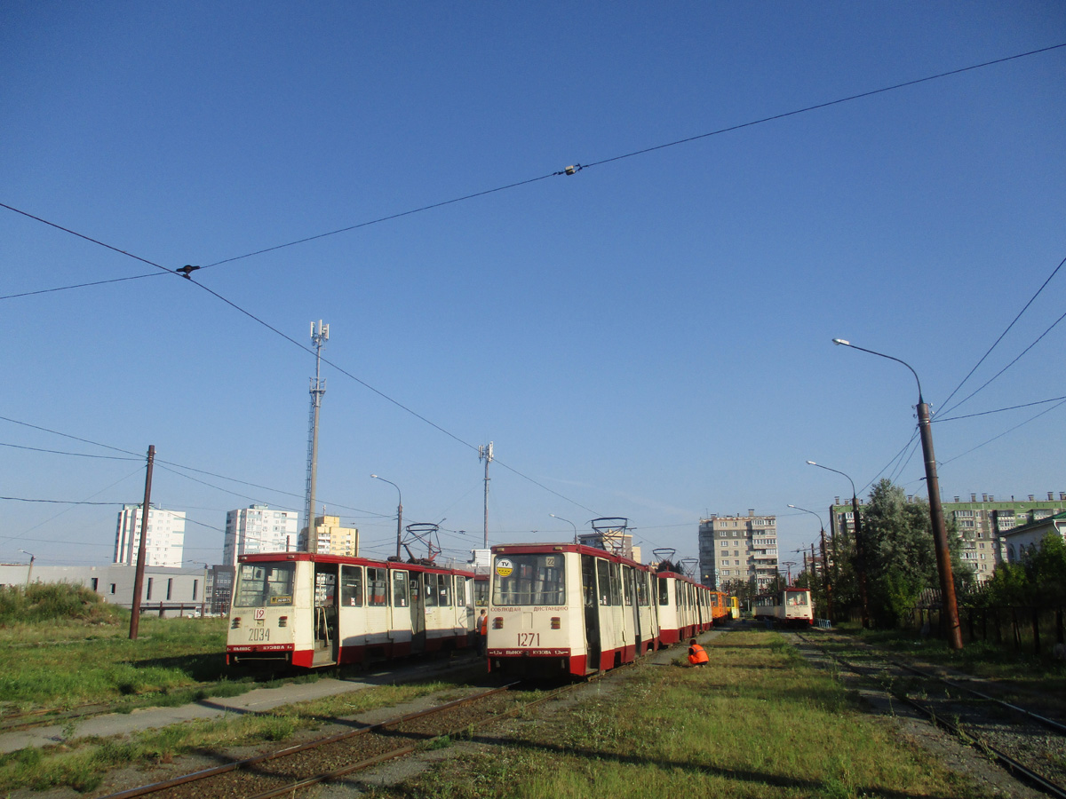 Челябинск, 71-605А № 2034; Челябинск, 71-605 (КТМ-5М3) № 1271; Челябинск — Конечные станции и кольца