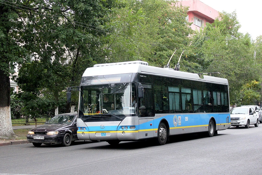 Almati, YoungMan JNP6120GDZ (Neoplan Kazakhstan) — 1251
