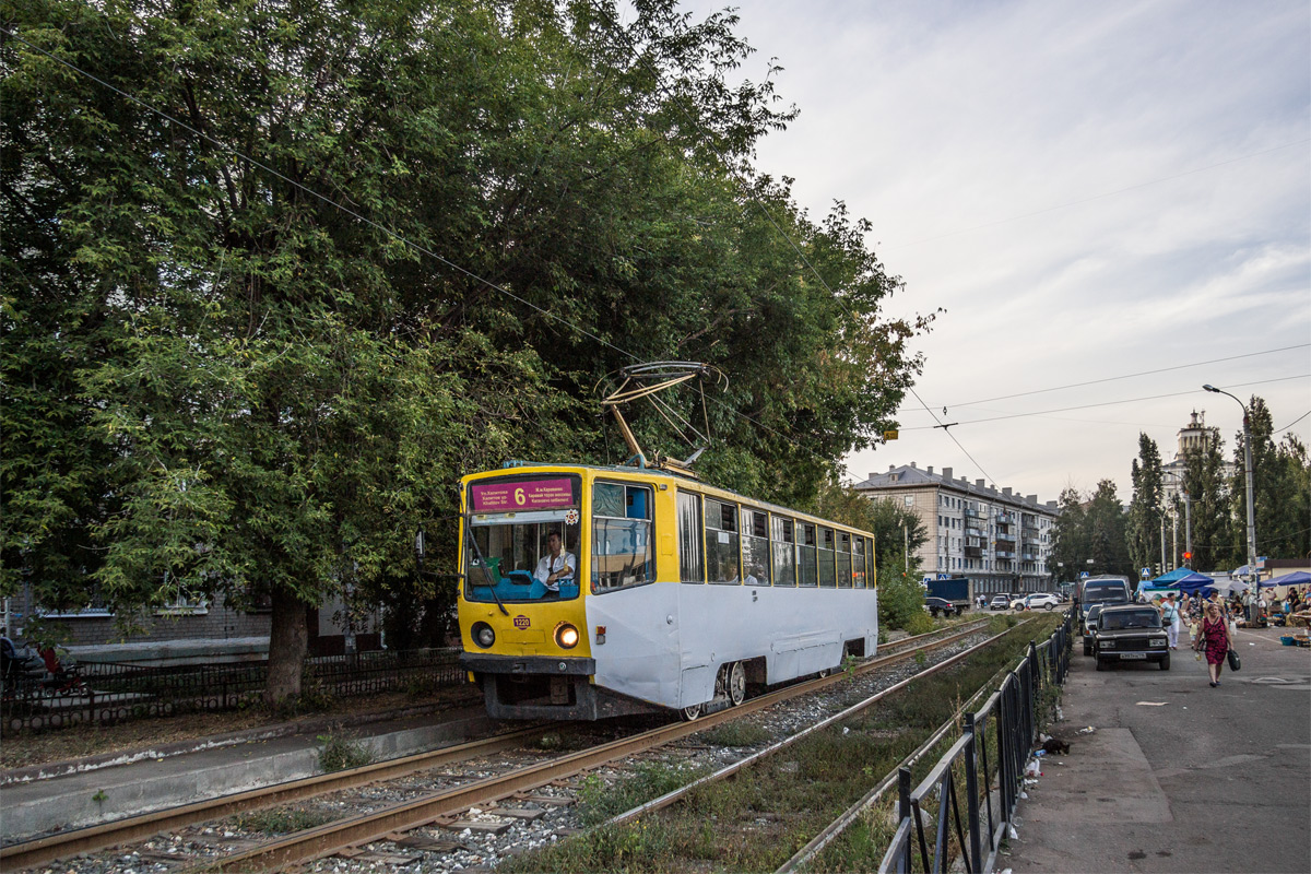 Казань, 71-608КМ № 1220