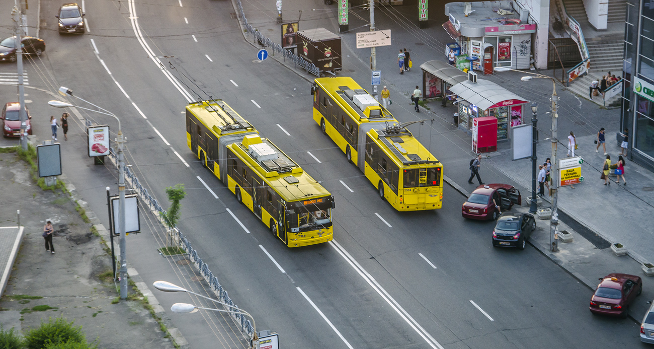 Kijevas, Bogdan Т90110 nr. 2318; Kijevas, Bogdan Т90110 nr. 2334