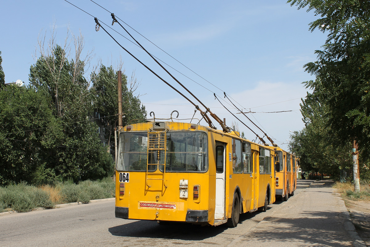 Астрахань, ЗиУ-682В-013 [В0В] № 064