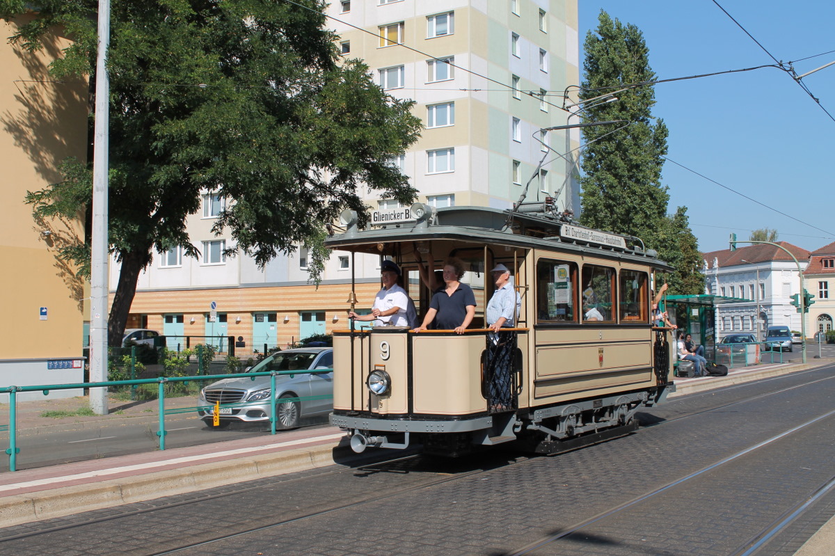 Потсдам, Двухосный моторный Lindner № 9