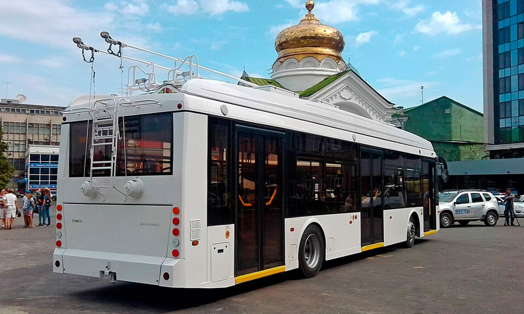 Крымский троллейбус, Тролза-5265.02 «Мегаполис» № 2533; Саратов — Презентация троллейбусов Тролза-5265.02 «Мегаполис» в рамках городского фестиваля «Саратовский калач»