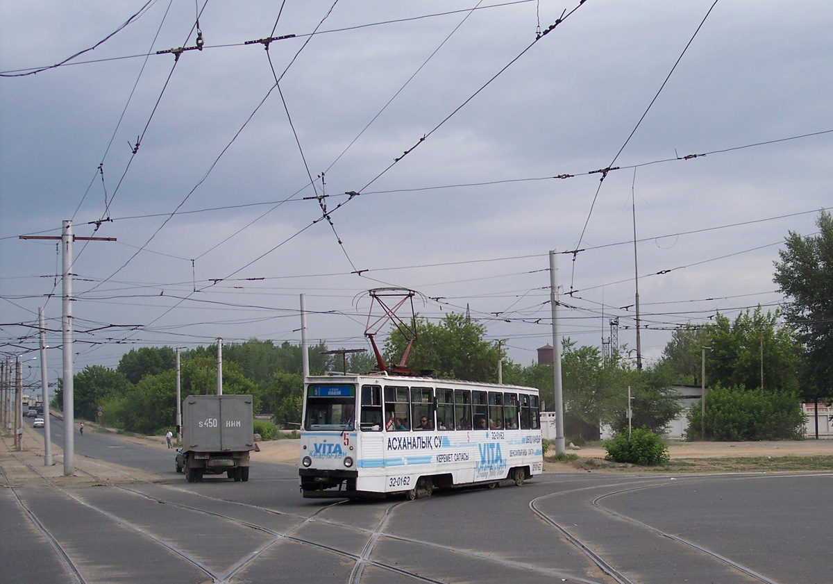 Pavlodar, 71-605 (KTM-5M3) — 5
